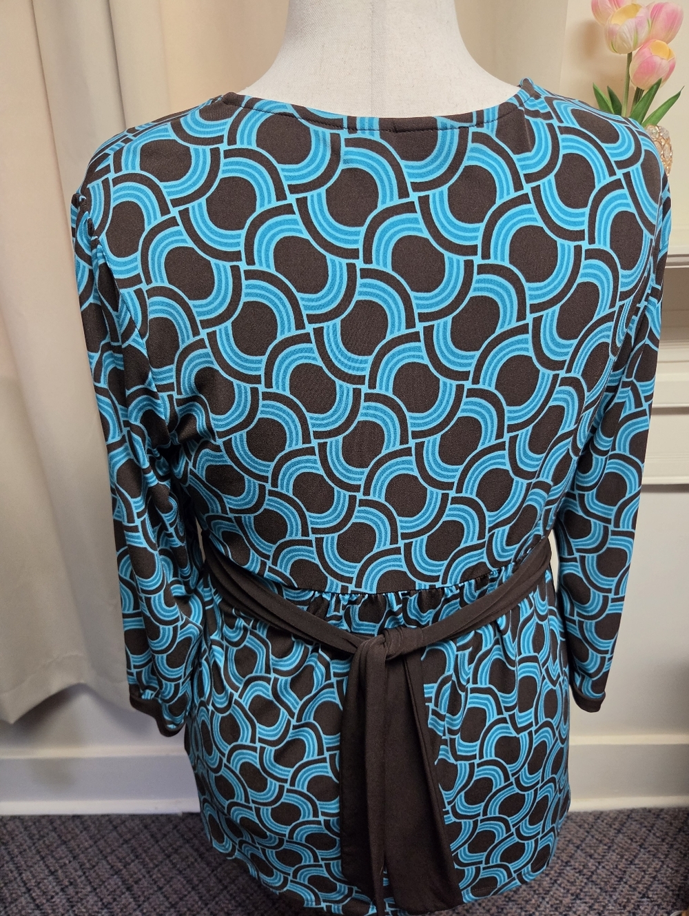 Apt.9 Retro Geometric Blue & Black Wrap Top with Belt Size XL - Picture 2 of 7